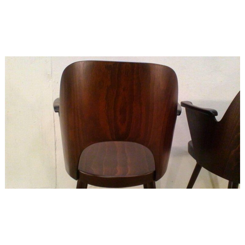 Suite de 2 chaises vintage tchèques par Lubomír Hofmann pour TonThonet
