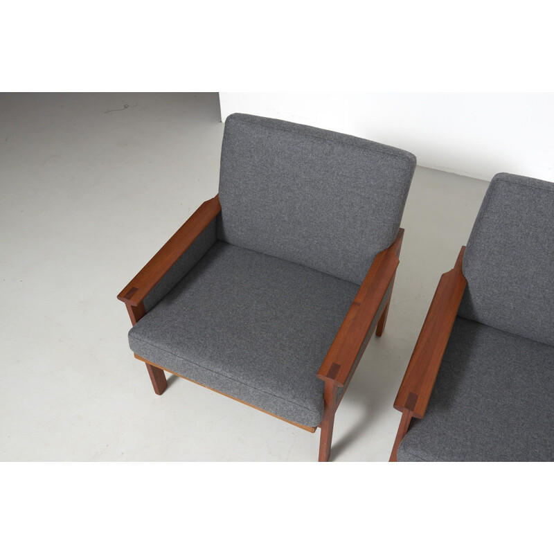 Set of 2 vintage armchairs "Capella" by Illum Wikkelsø for N. Eilersen