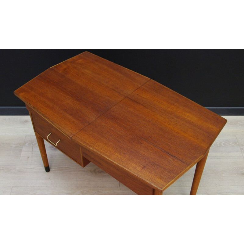 Vintage side table in teak