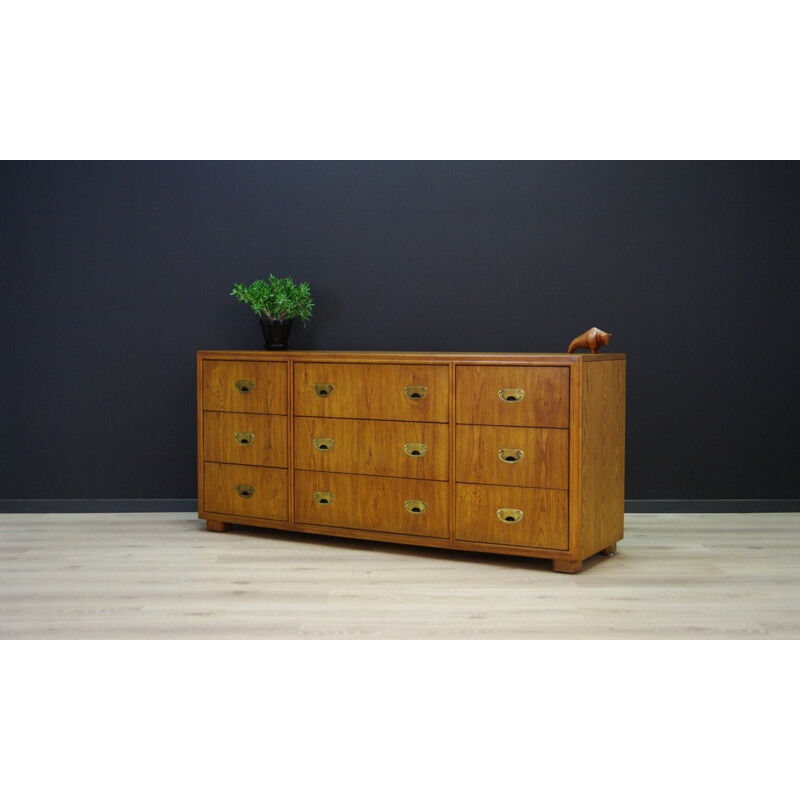 Vintage chest of drawers by Drexel Heritage