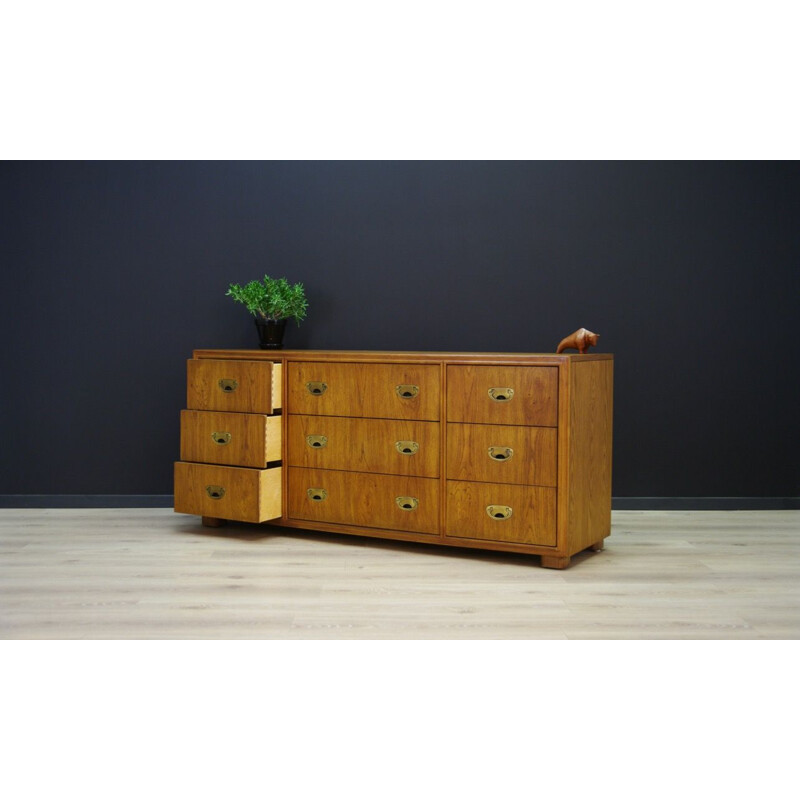 Vintage chest of drawers by Drexel Heritage