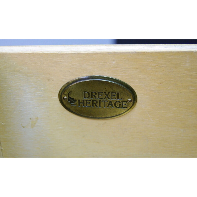 Vintage chest of drawers by Drexel Heritage