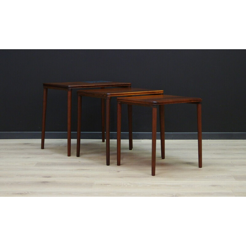 Set of 3 vintage nesting tables in rosewood
