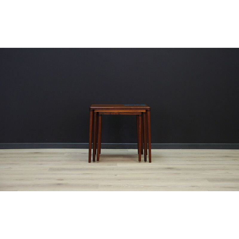 Set of 3 vintage nesting tables in rosewood