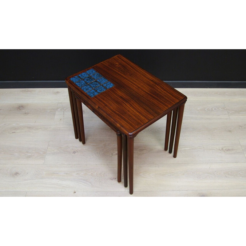 Set of 3 vintage nesting tables in rosewood