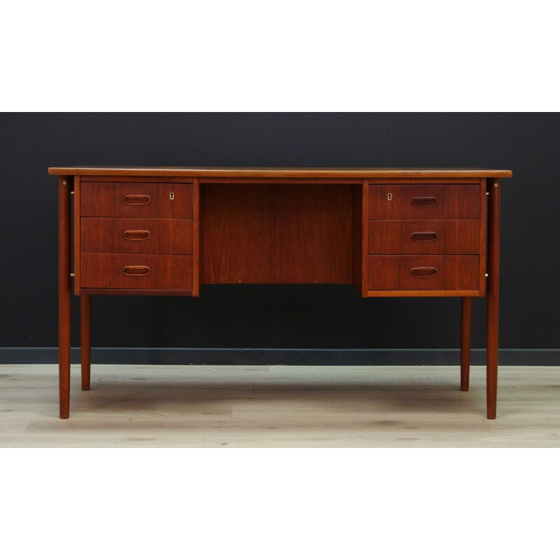 Vintage danish desk in teak