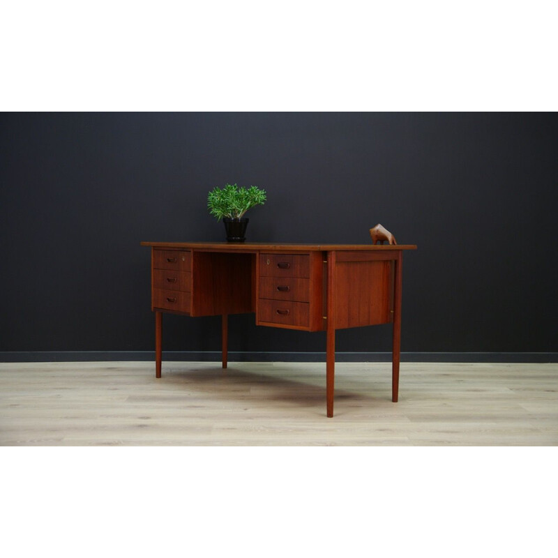 Vintage danish desk in teak