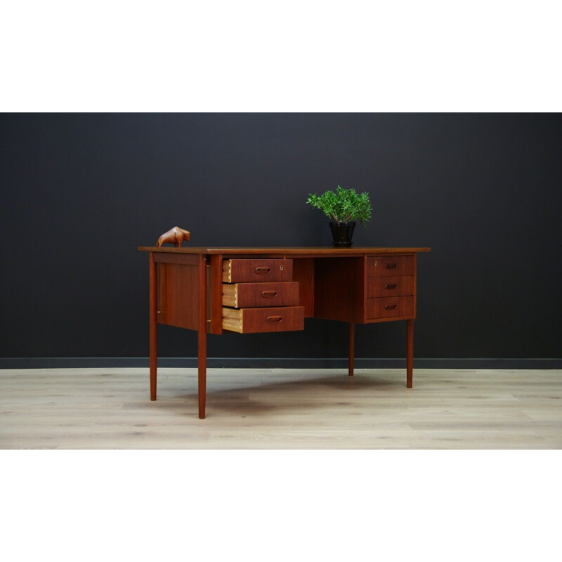 Vintage danish desk in teak