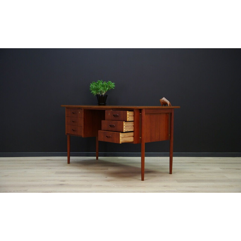 Vintage danish desk in teak