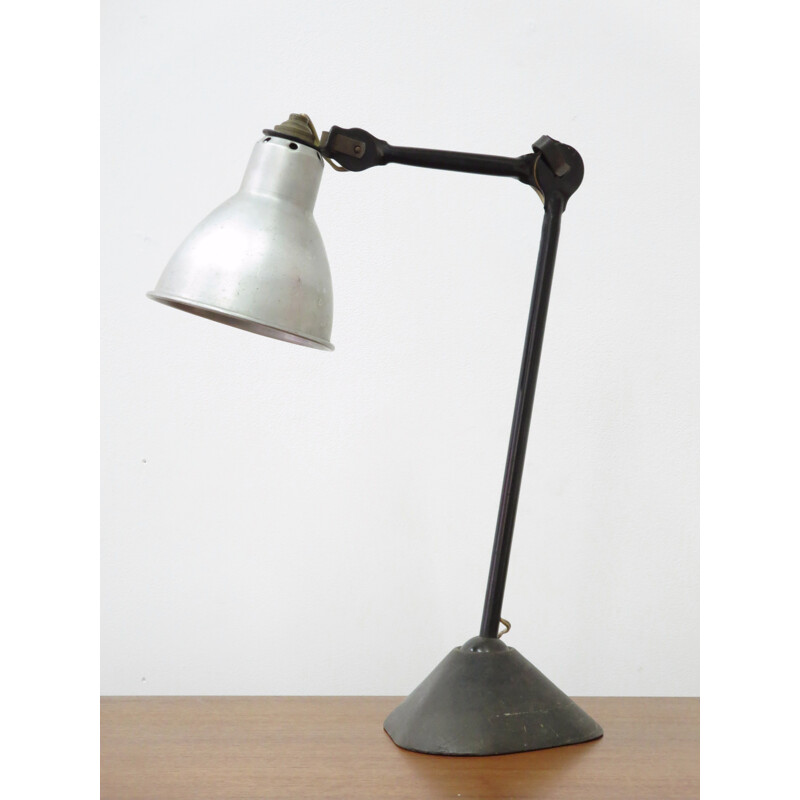 Lampe 205 en acier laqué, Bernard-Albin GRAS - 1930