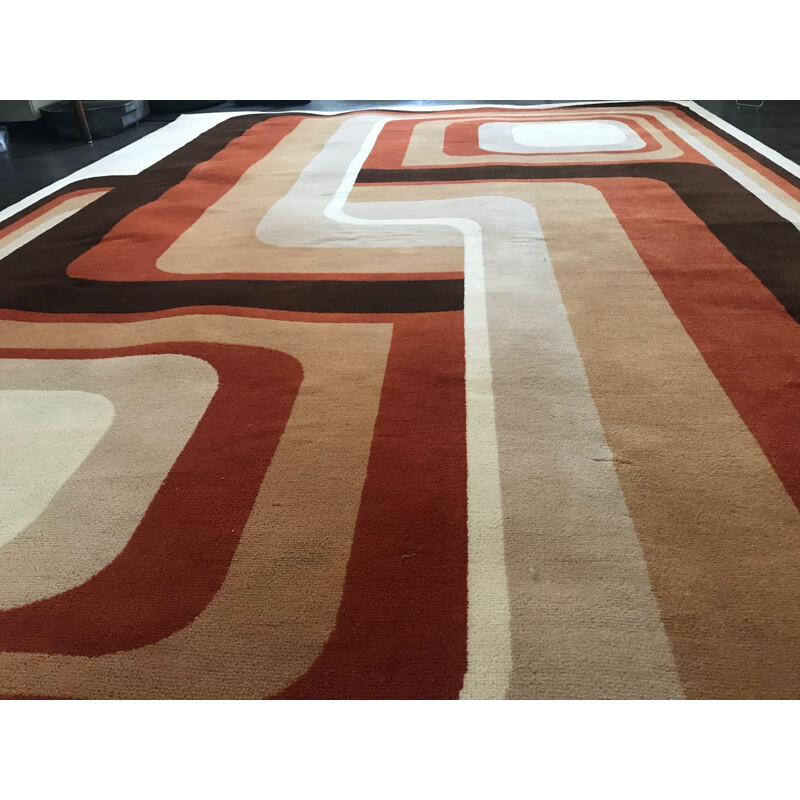 Tapis marron vintage en laine