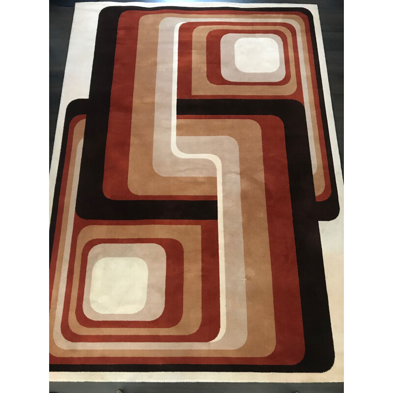 Vintage brown carpet in wool