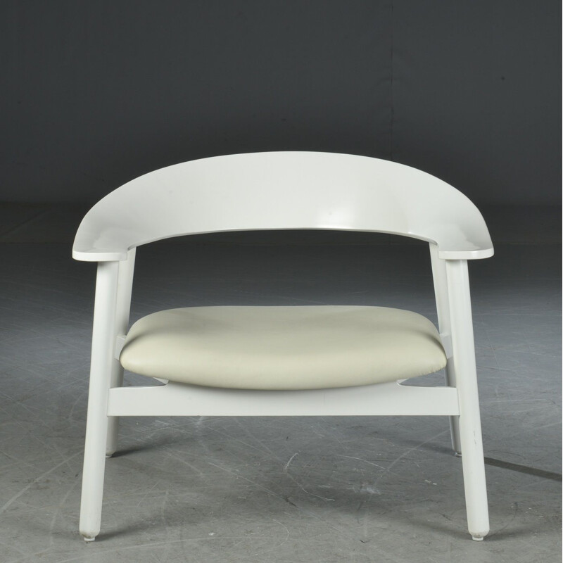 Cadeirão branco vintage e otomano por Henrik Bønnelycke para Nelo, 2003