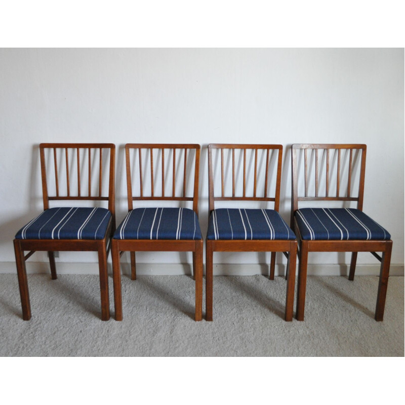 Set of 4 Danish dining chairs in mahogany