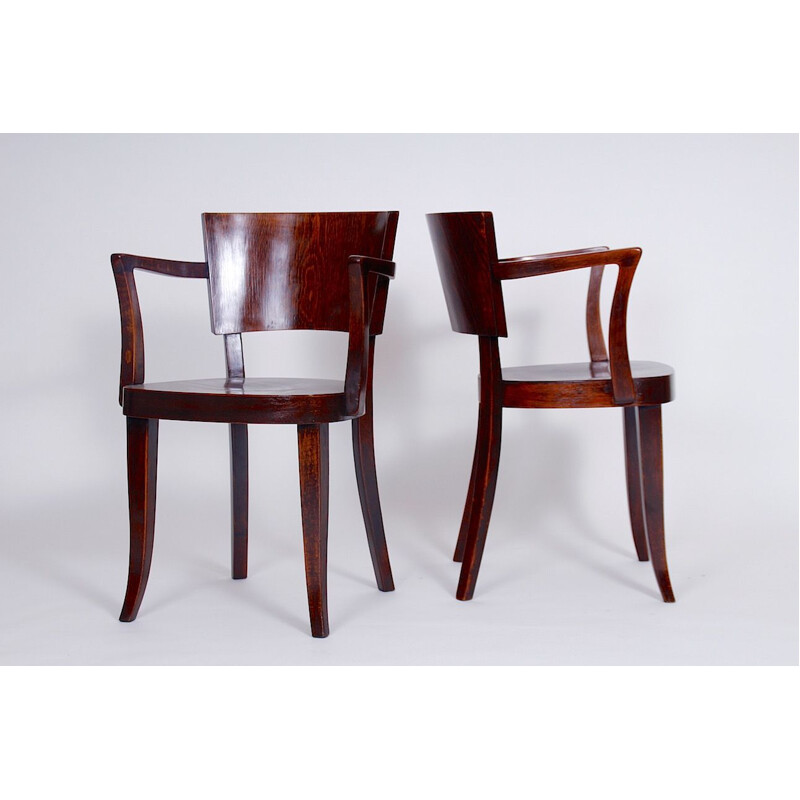 Set of 2 wooden chairs by Thonet