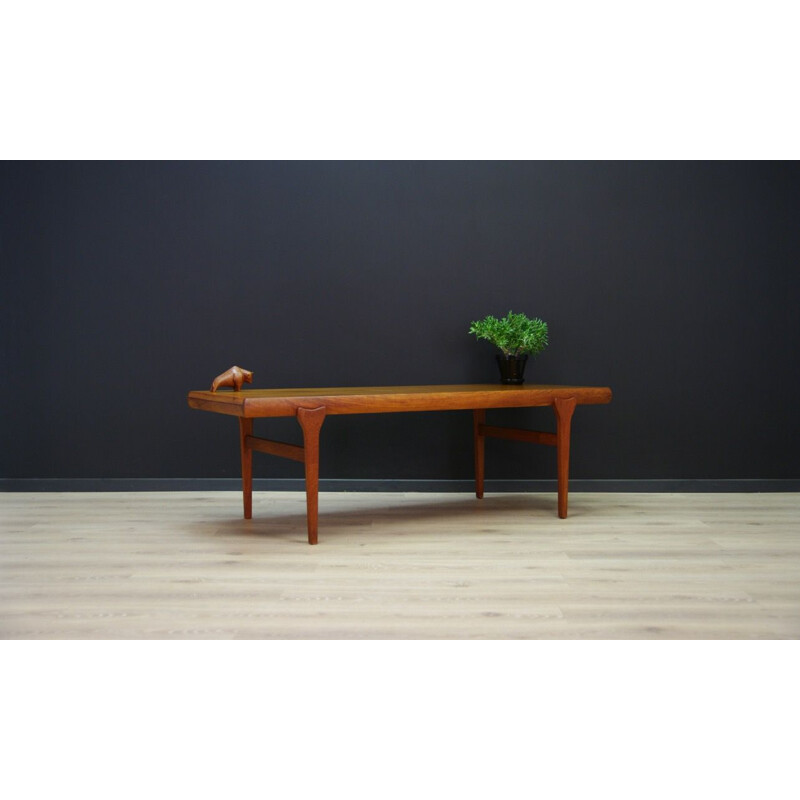 Vintage Scandinavian coffee table in teak by J. Andersen