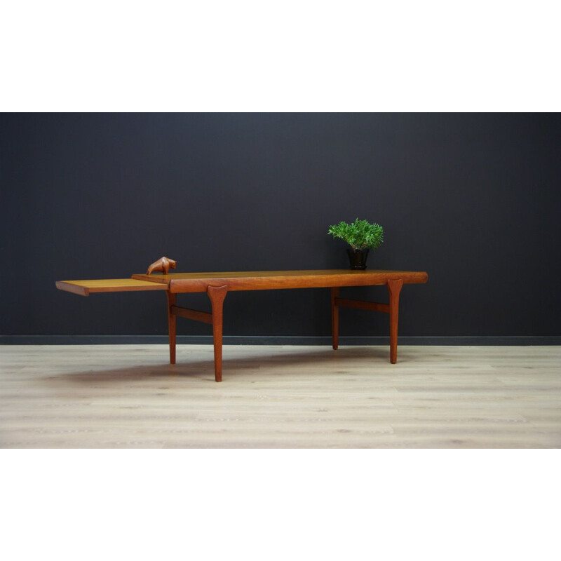 Vintage Scandinavian coffee table in teak by J. Andersen