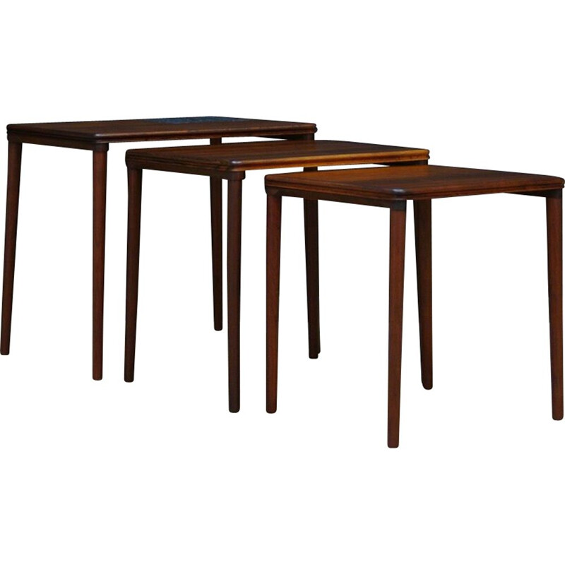 Set of 3 vintage nesting tables in rosewood