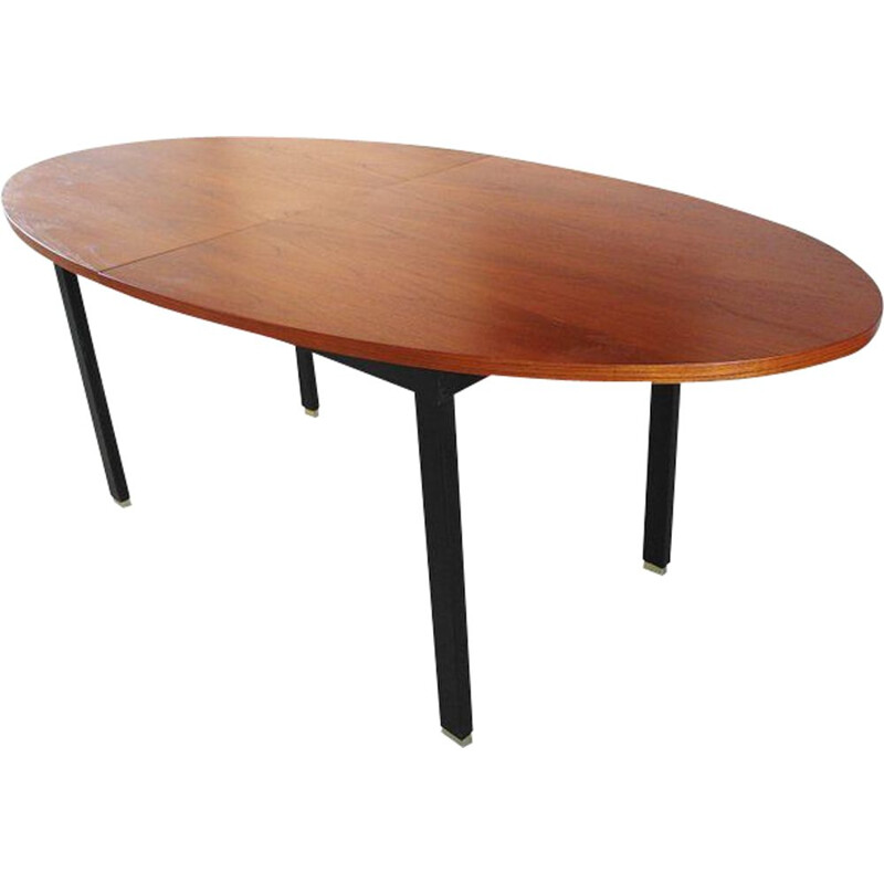 Vintage extendable oval dining table