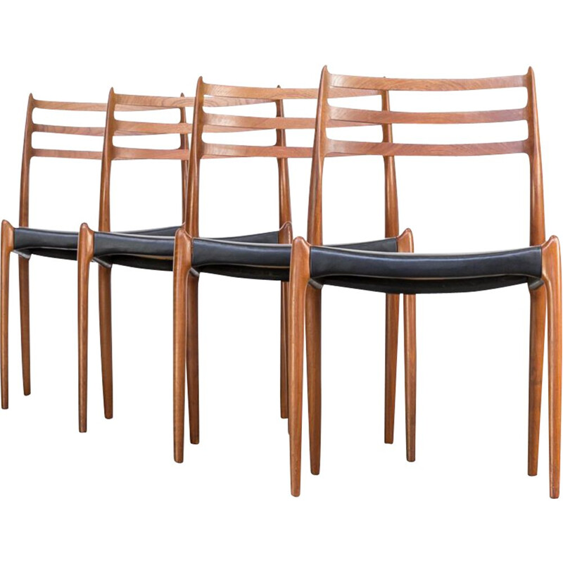 Set of 4 dining chairs model 78 by Niels O. Moller