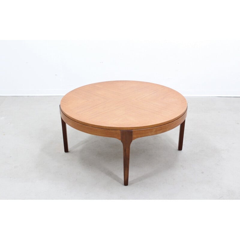 Vintage italian circular coffee table in teak 1950