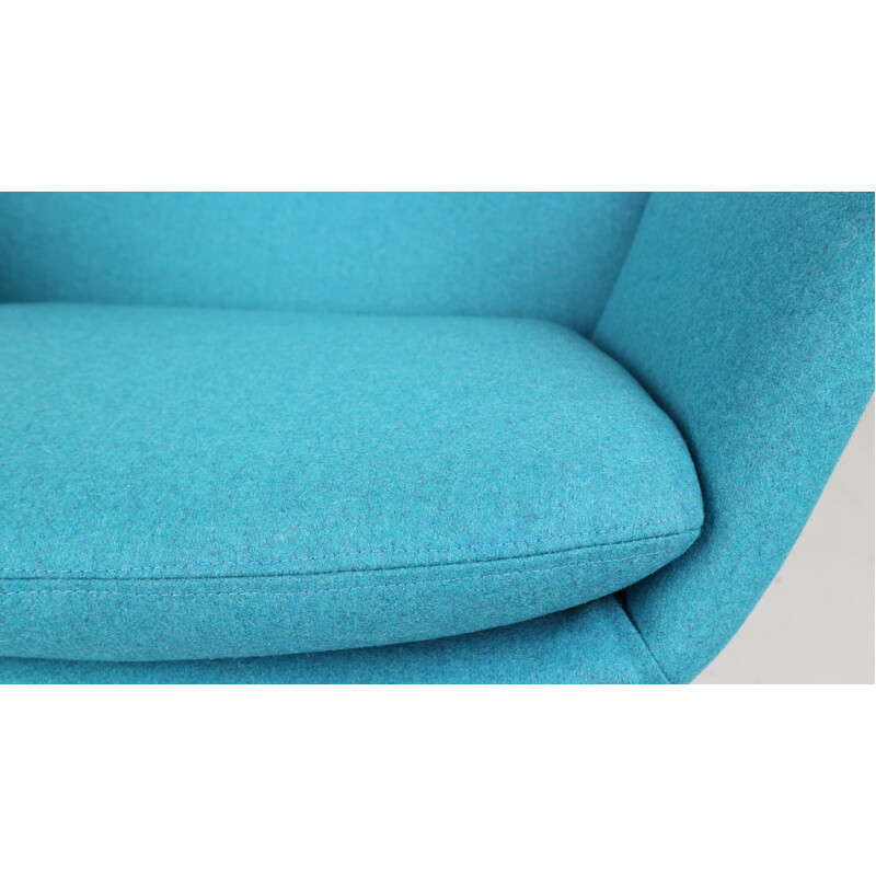 Set of 2 vintage Tulip F-547 blue armchair by Pierre Paulin