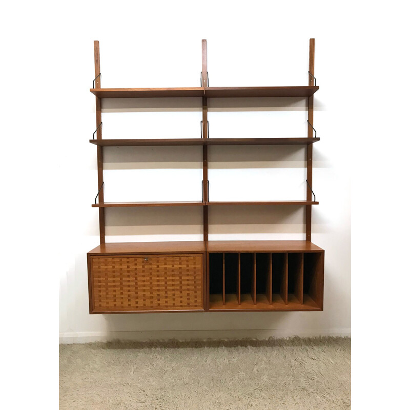 Vintage royal system wall unit by Poul Cadovius