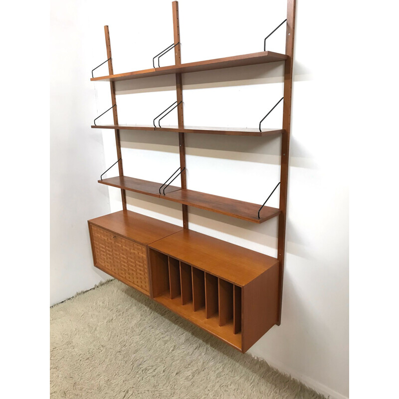 Vintage royal system wall unit by Poul Cadovius
