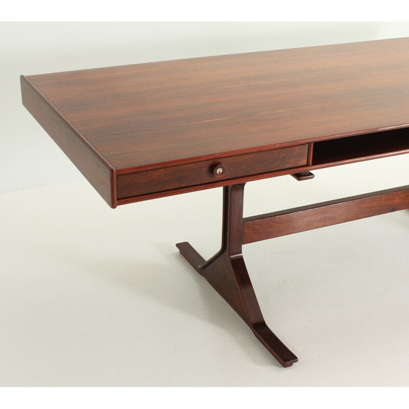 Vintage Gianfranco Frattini rosewood desk for Bernini 1950