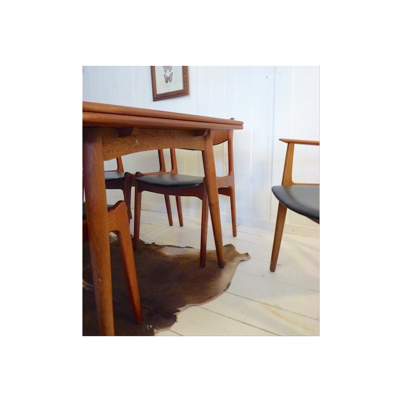 Ensemble table, chaises et fauteuils scandinaves en teck - 1960
