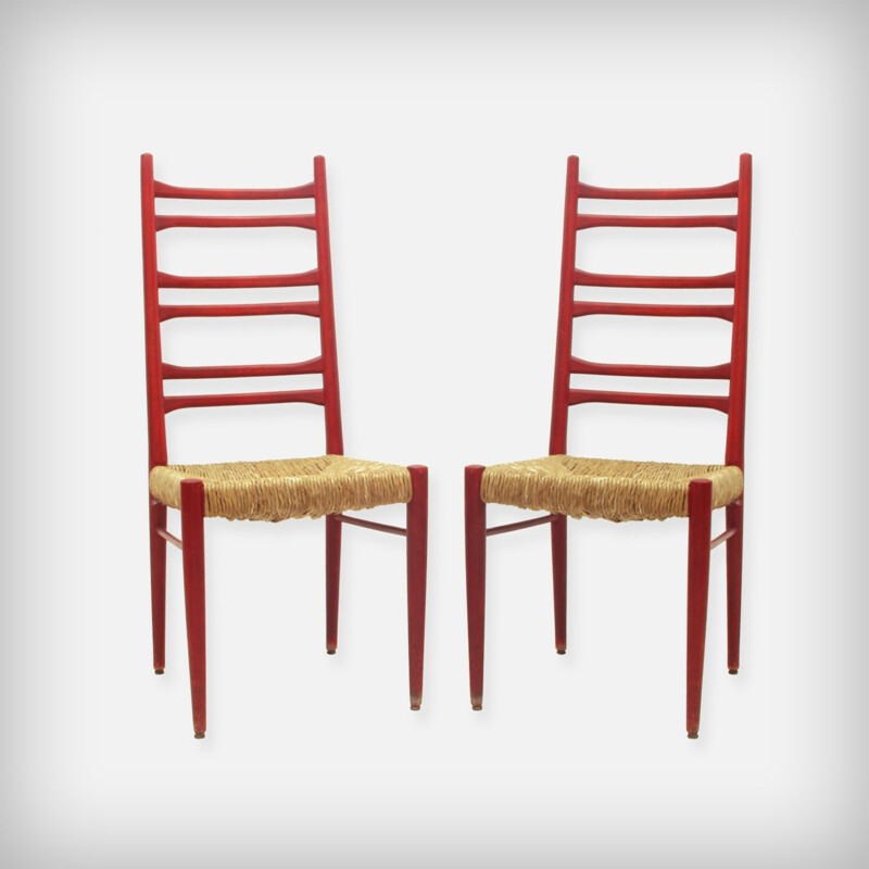 Suite de 2 chaises rouges vintage