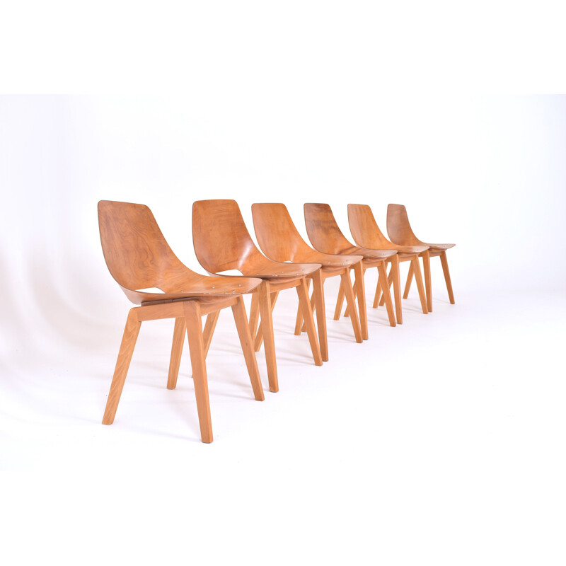 Set of 6 vintage chairs "Tonneau" by Pierre Guariche