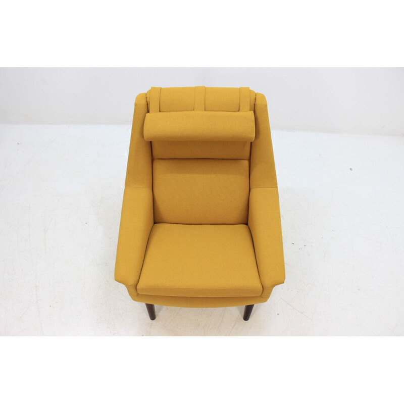 Vintage yellow armchair 4410 by Folke Ohlsson for Fritz Hansen