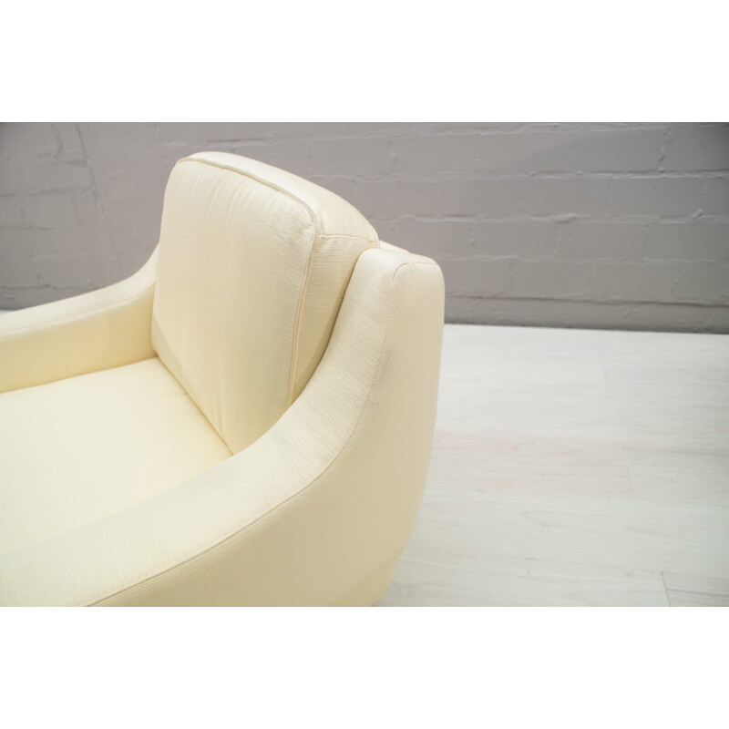 Set of 2 vintage italian armchairs in white fabric 1960