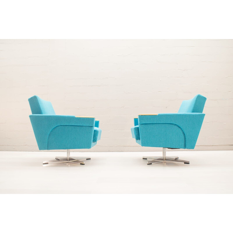 Set of 2 vintage swiveling armchairs in blue fabric and metal 1960