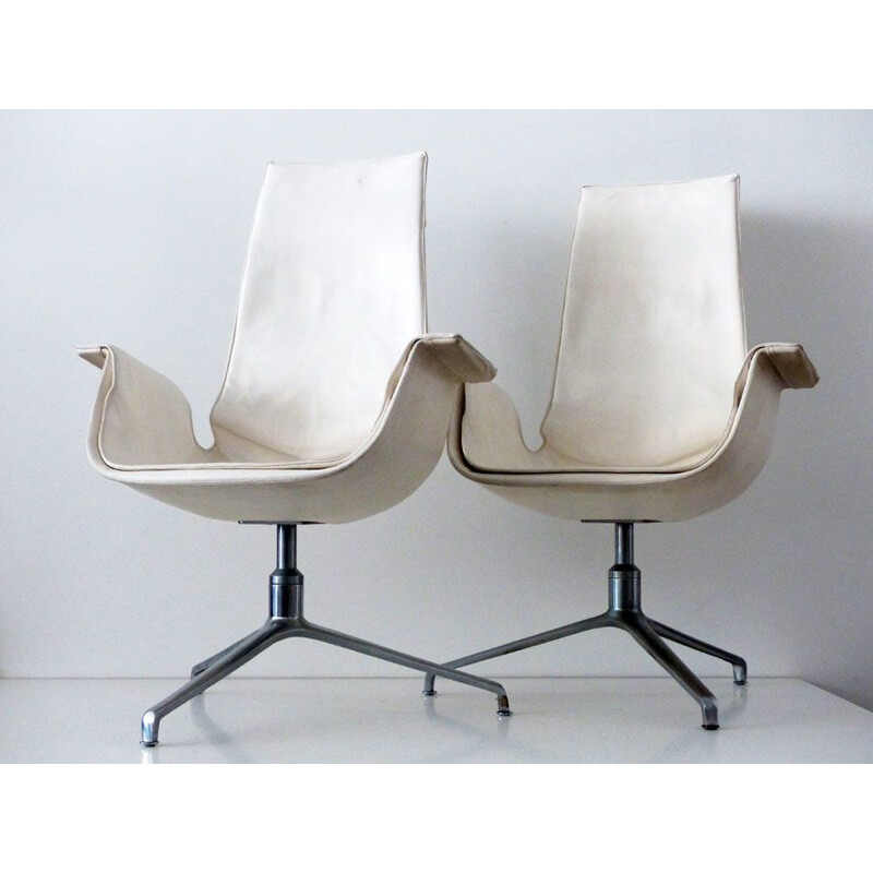 Set of 4 chairs vintage Tulip armchair 6725 by Fabricius Kastholm in leather and steel