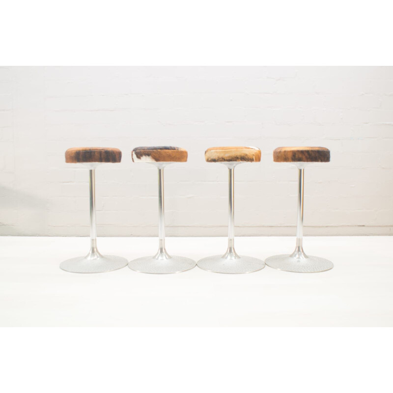 Set of 4 vintage space age barstools in aluminium and leather 1960