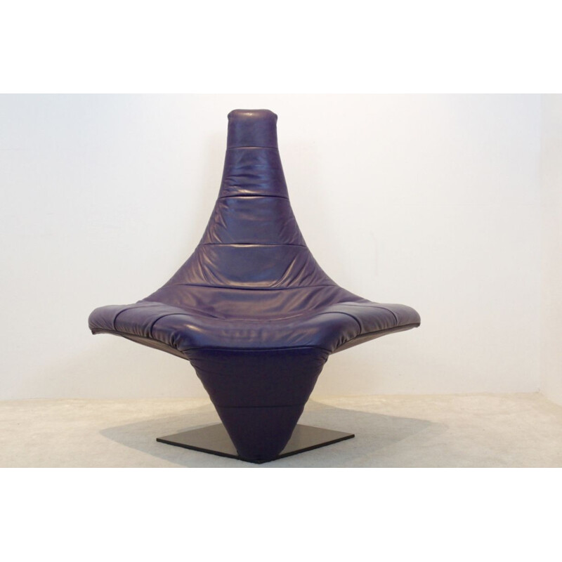 Vintage sculptural purple lounge chair Turner by Jack Crebolder for Harvink