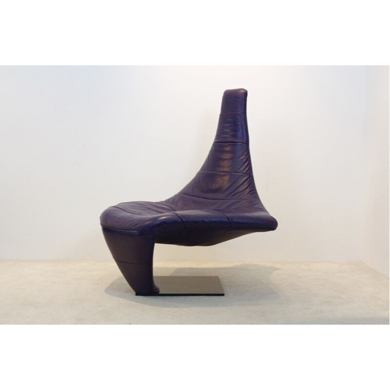 Vintage sculptural purple lounge chair Turner by Jack Crebolder for Harvink