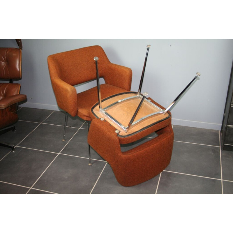 Vintage "Conference" brown armchair by Eero Saarinen for Knoll