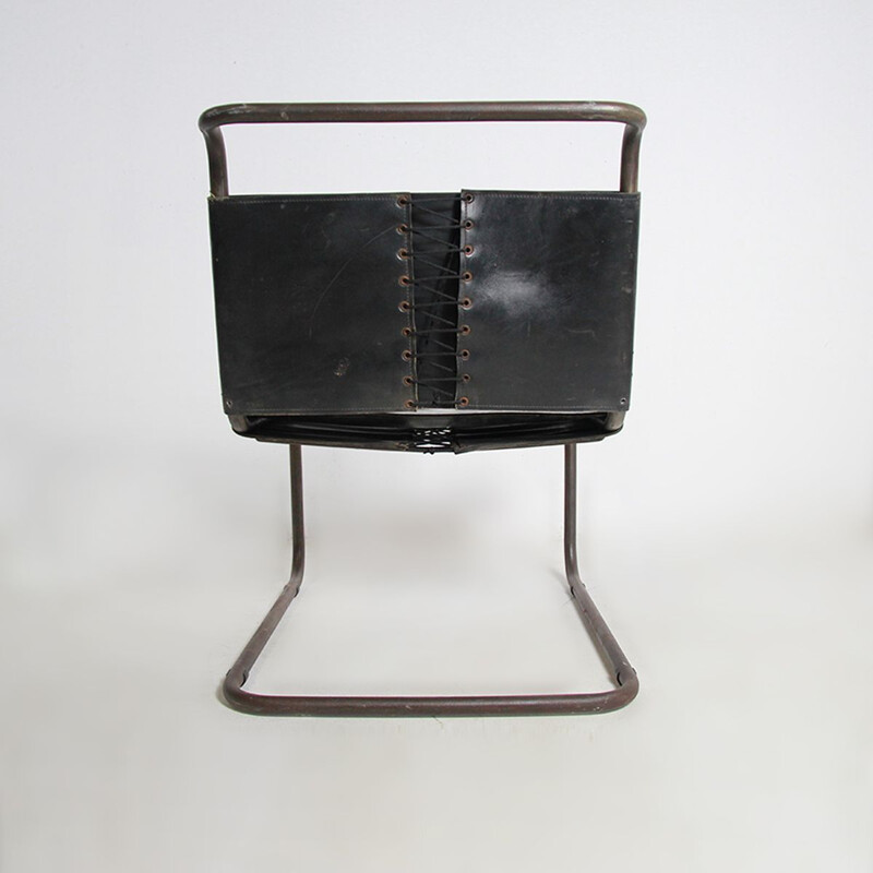 Fauteuil Bauhaus noir vintage en métal