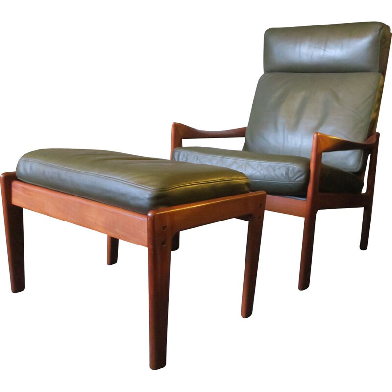 Vintage Niels Eilersen lounge chair and ottoman in solid teak and leather