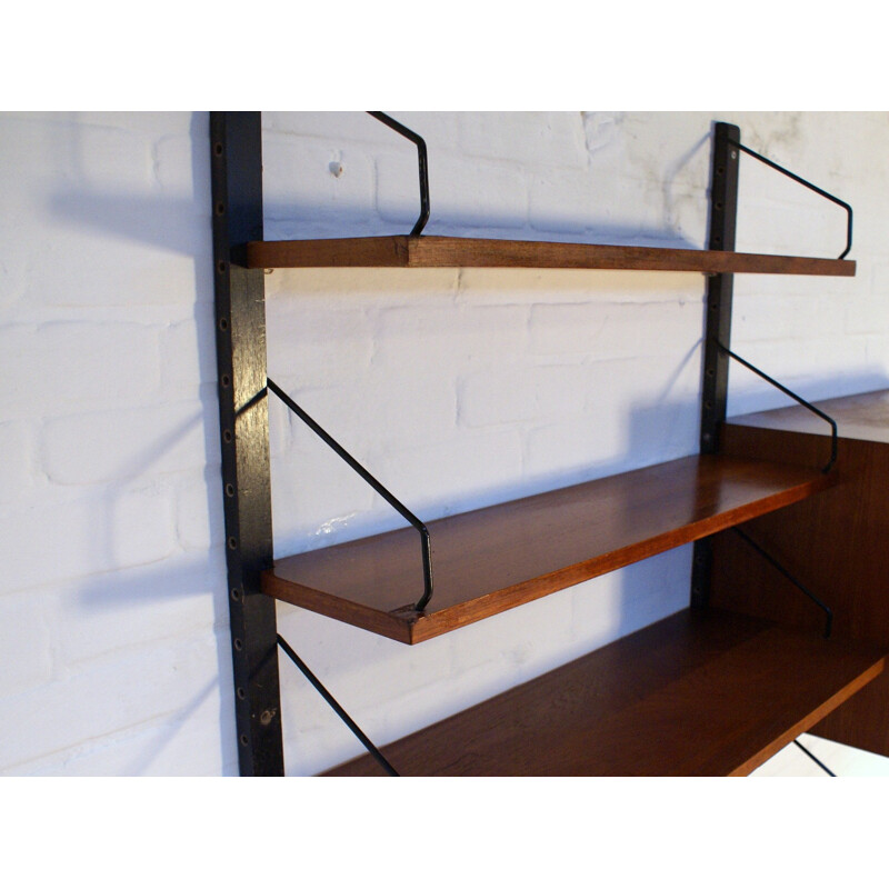 Royal shelving system in teak, Poul CADOVIUS - 1960s