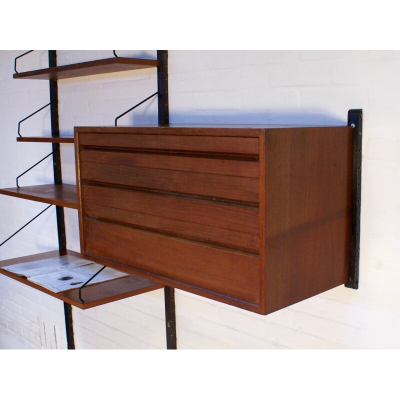 Royal shelving system in teak, Poul CADOVIUS - 1960s