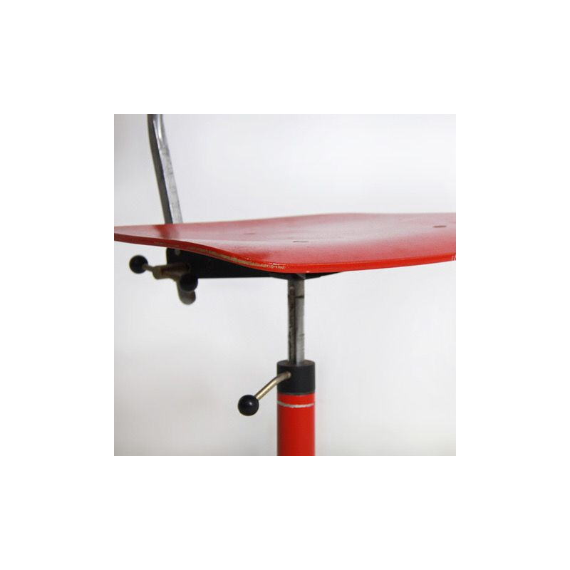 Chaise de bureau rouge KEVI de Jorgen Rasmussen 