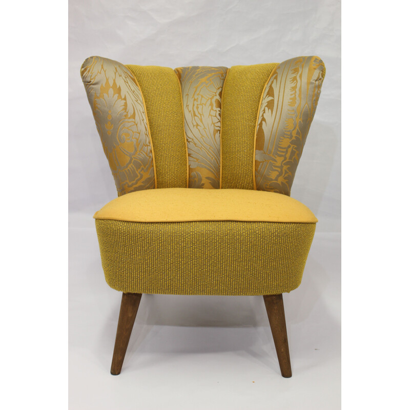 Vintage French armchair in shades of yellow