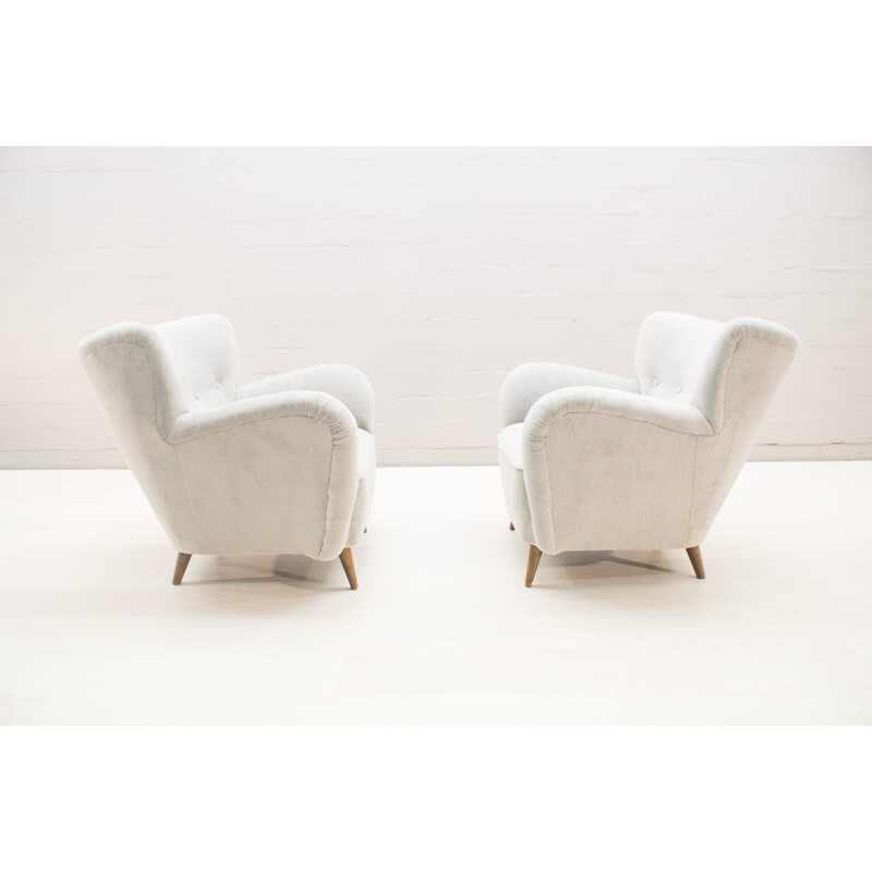 Set of 2 vintage italian armchairs in wood and fabric 1950