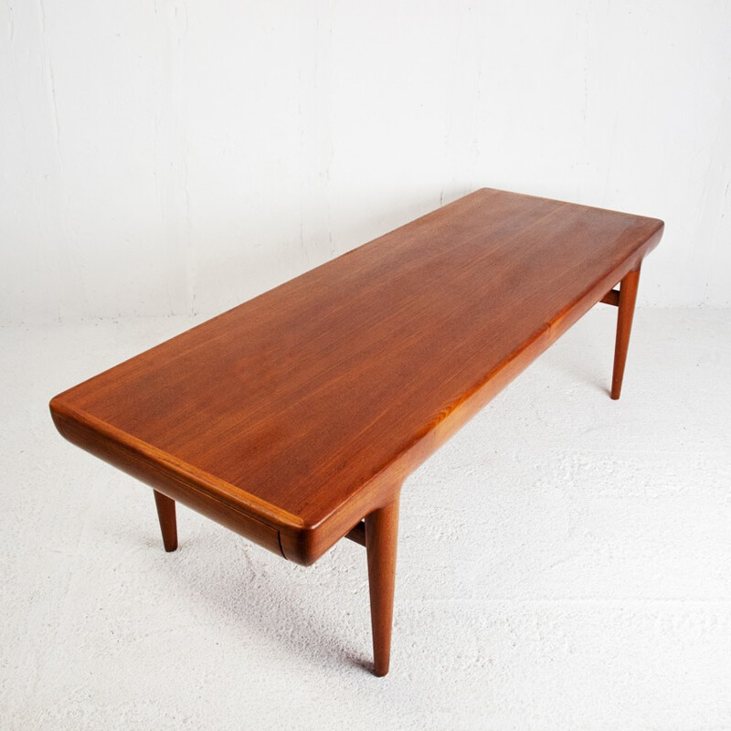 Long coffee table in teak, Johannes ANDERSEN - 1960s