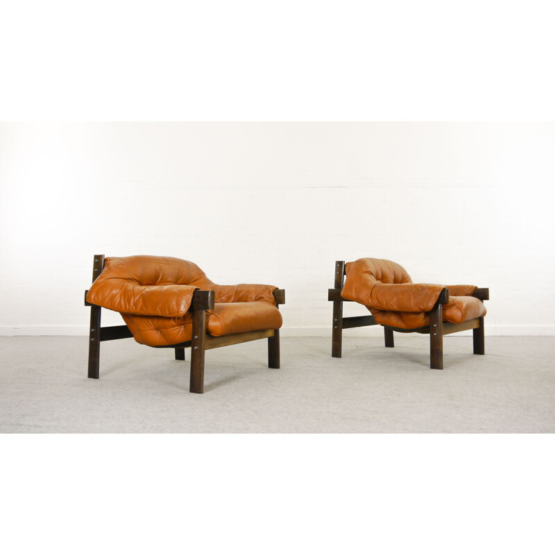 Set of 2 vintage Brazilian lounge chairs by Percival Lafer