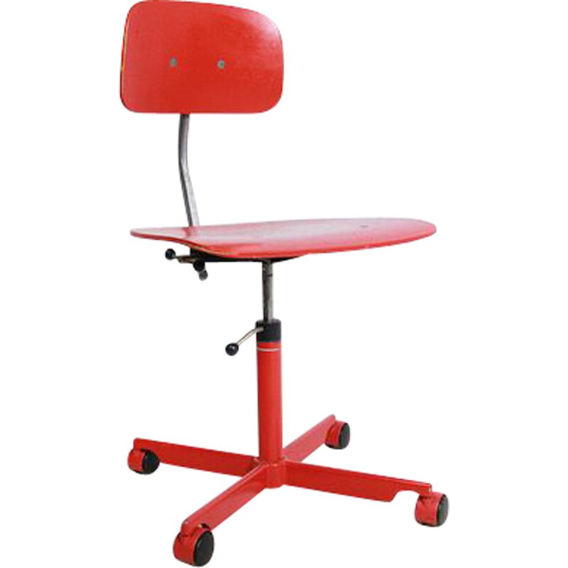 Chaise de bureau rouge KEVI de Jorgen Rasmussen 